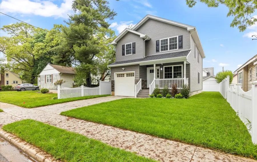 1850 Voshage Street, Baldwin, NY 11510 - Image #2