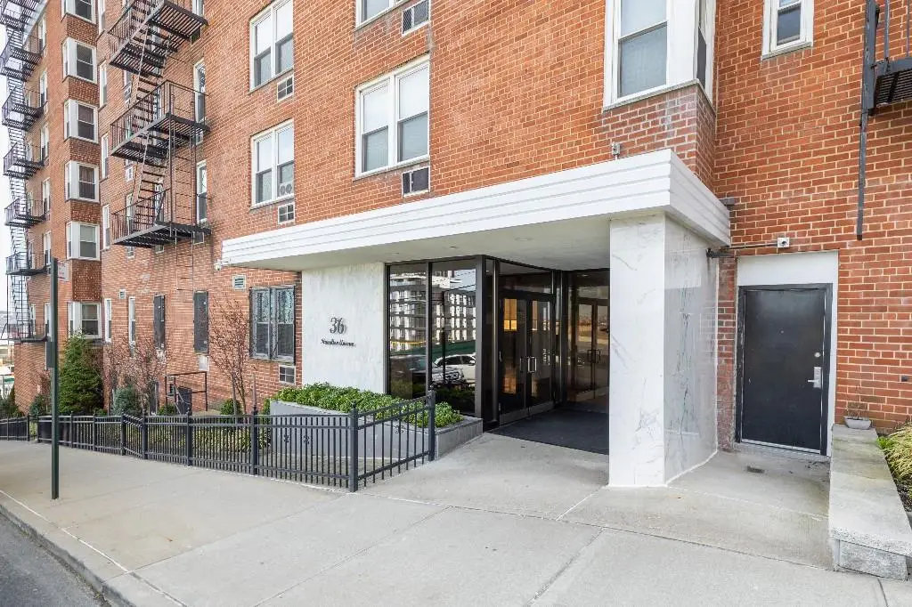 36 Hamilton Avenue #6S, Staten Island, NY 10301 - Image #1