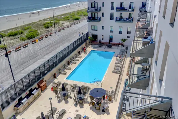 100 W Broadway #6Q, Long Beach, NY 11561