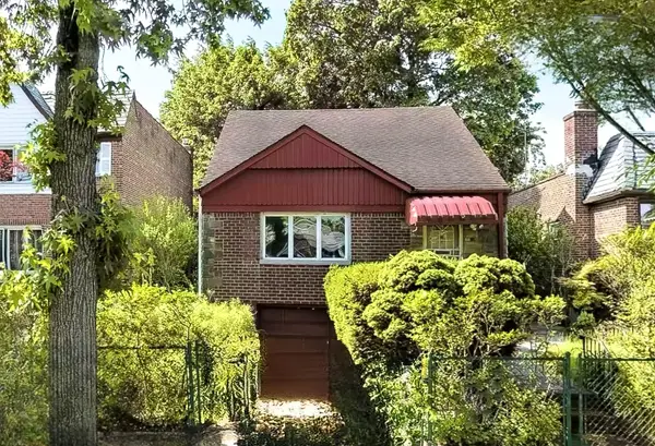 85-82 66th Road, Rego Park, NY 11374