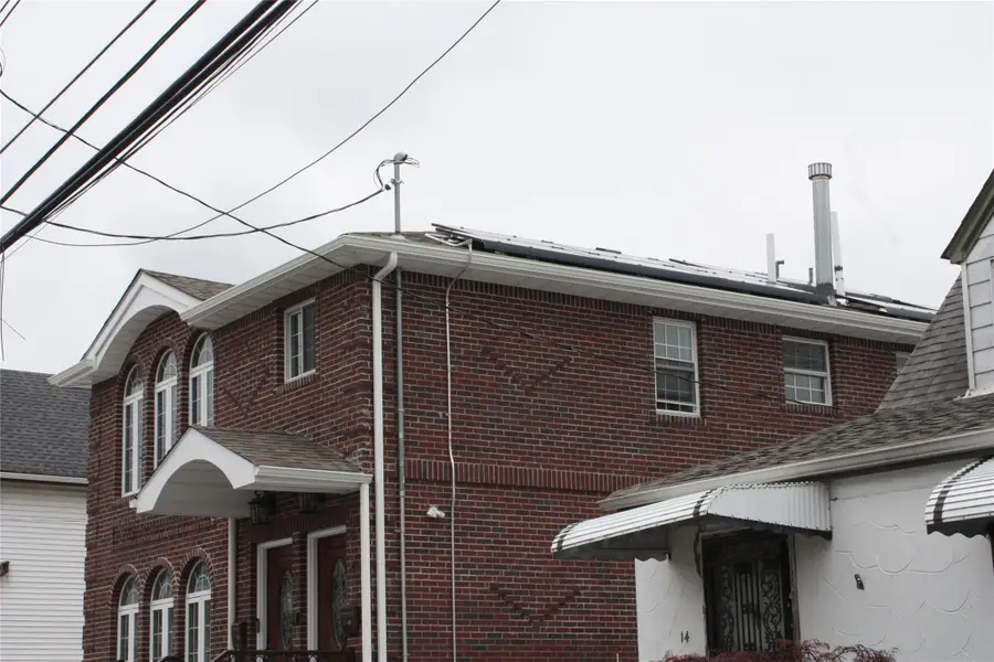 15718 115th Road #2 Family, Jamaica, NY 11434 - Image #3
