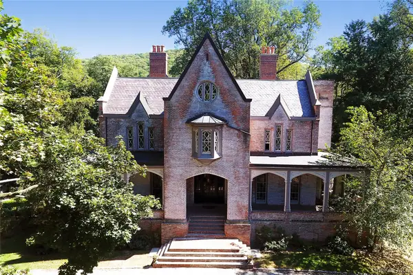 1070 Route 9d, Garrison, NY 10524