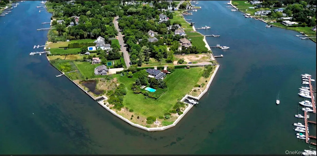 150 Senix Avenue, Center Moriches, NY 11934 - Image #1