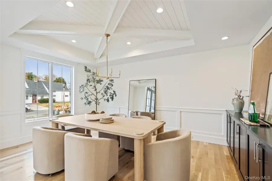 45 Mist Lane, Westbury, NY 11590 - Image #2