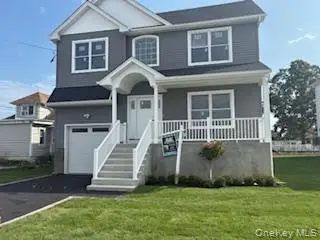 1116 Washington Place, Baldwin Harbor, NY 11510 - Image #2