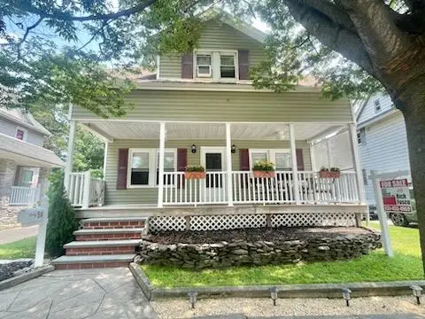 54 Lynbrook Avenue, Lynbrook, NY 11563