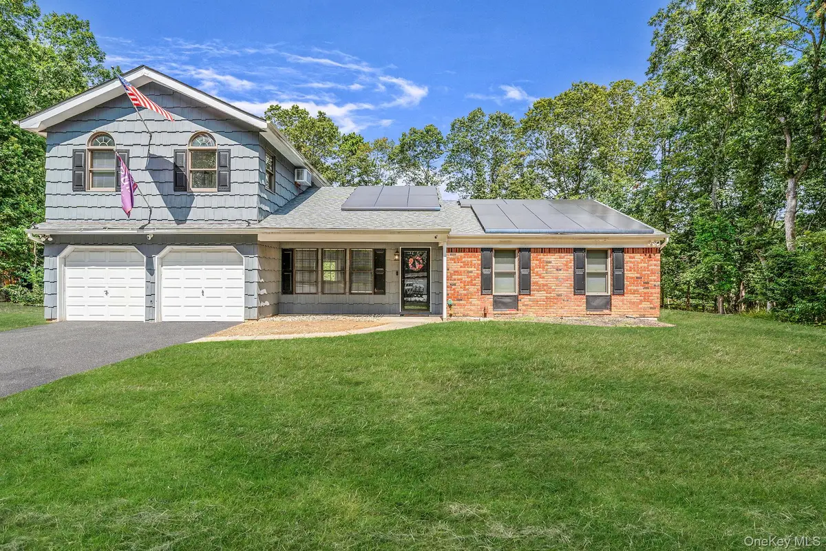 5 Hastings Drive, Ridge, NY 11961 - Image #1