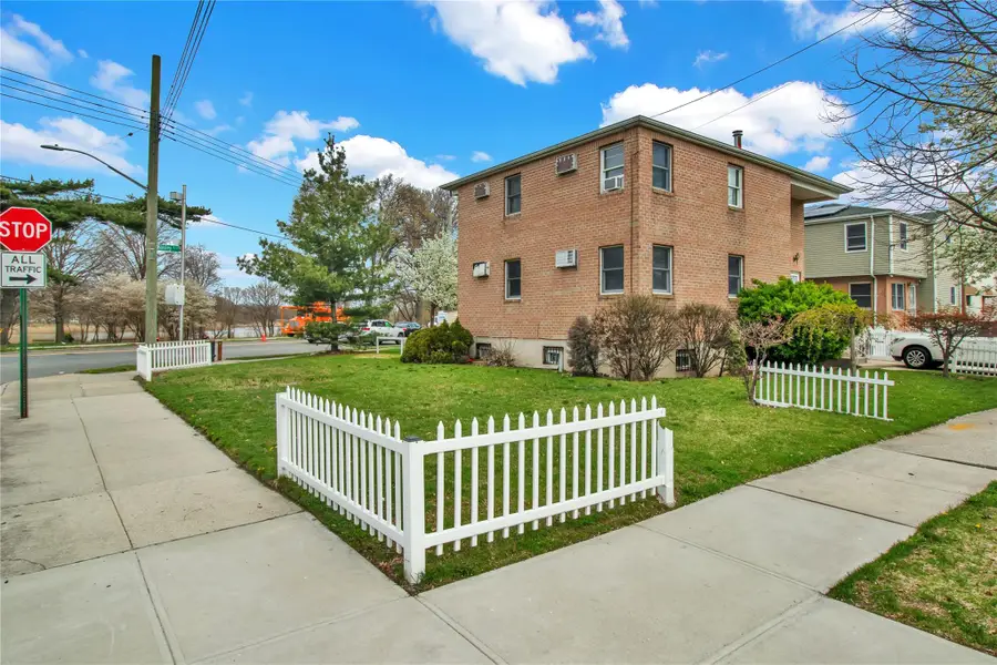 154-05 129th Avenue, Jamaica, NY 11434 - Image #3