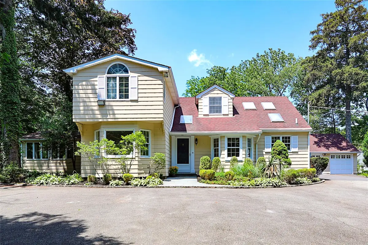 419 Woodbury Road, Woodbury, NY 11797 - Image #1