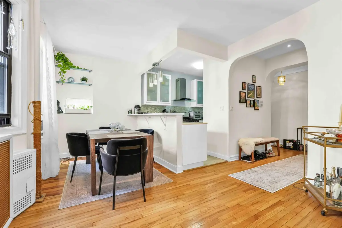 4720 42nd Street #4C, Sunnyside, NY 11104 - Image #1