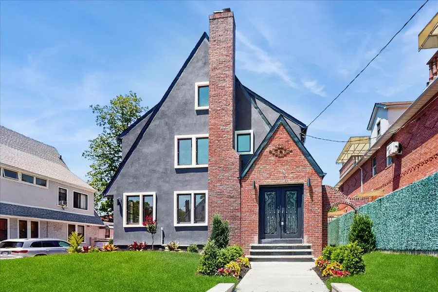 150-11 84th Drive, Jamaica, NY 11432 - Image #3