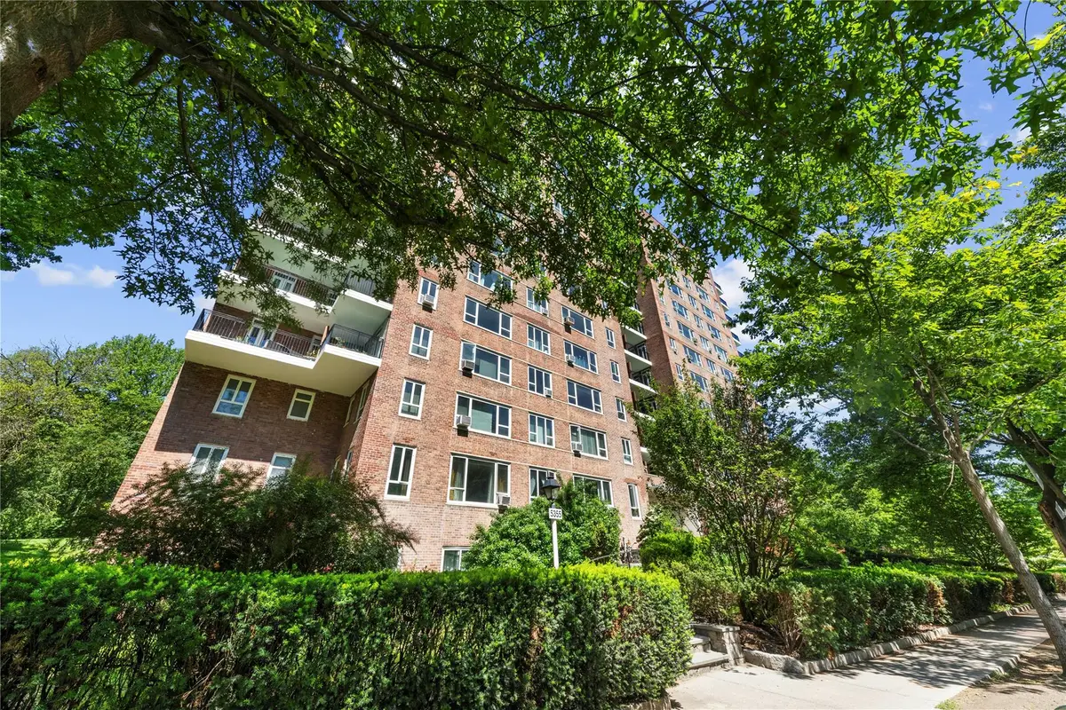 5355 Henry Hudson Parkway W #4G, Bronx, NY 10471 - Image #1