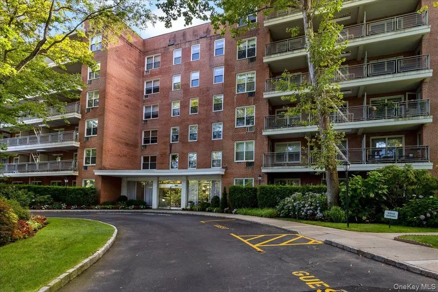177 E Hartsdale Avenue #2Y, Hartsdale, NY 10530 - Image #3