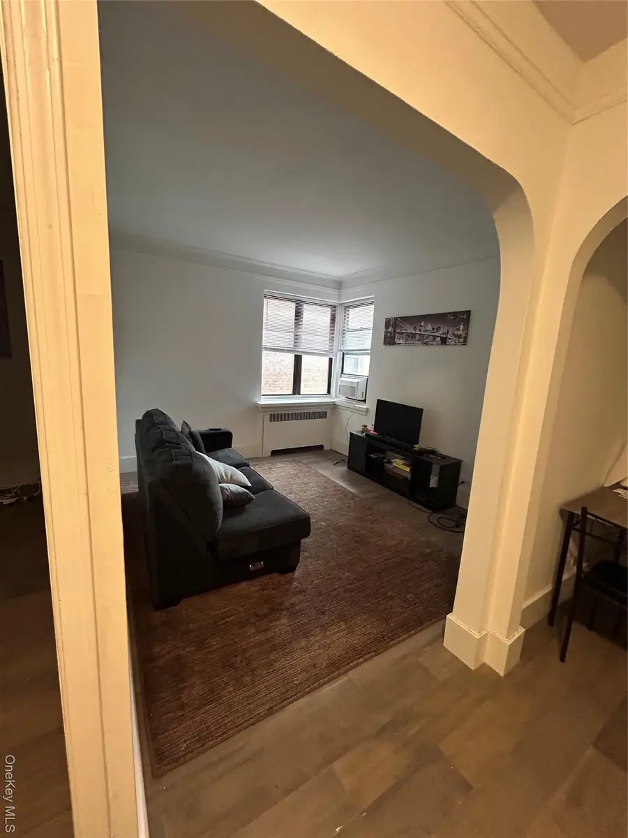 3000 Valentine Avenue #3E, Bronx, NY 10458 - Image #3
