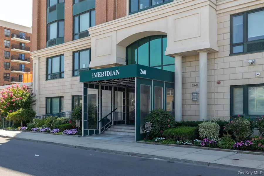 260 W Broadway #2G, Long Beach, NY 11561 - Image #2