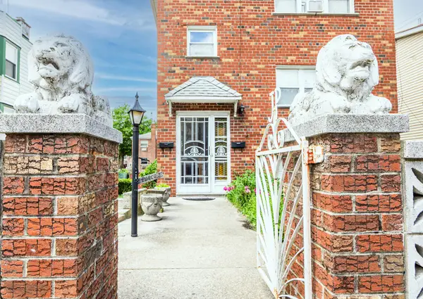 1925 Bogart Avenue, Bronx, NY 10461