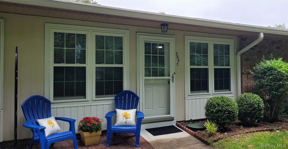 305C Torquay Court, Ridge, NY 11961 - Image #1