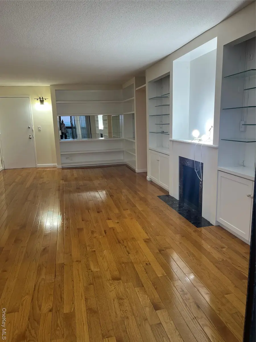 2 Bay Club Drive #16N, Bayside, NY 11360 - Image #2