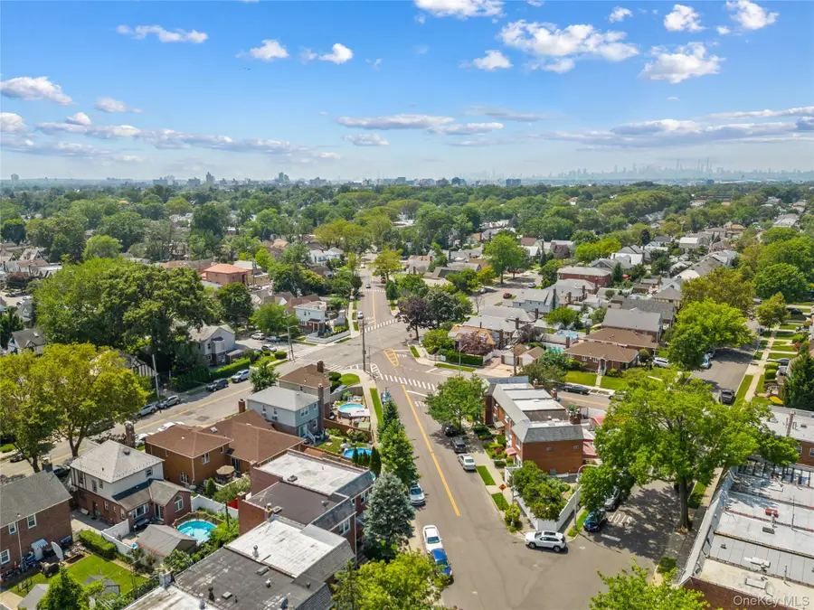 25-31 Bayside Lane, Flushing, NY 11358 - Image #3