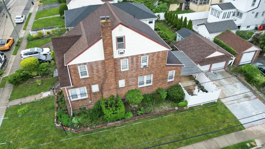 165 Page Rd Road, Valley Stream, NY 11581 - Image #3