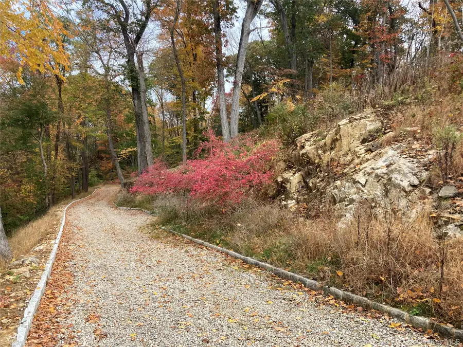 6 Duffys Bridge Road, Katonah, NY 10536 - Image #3