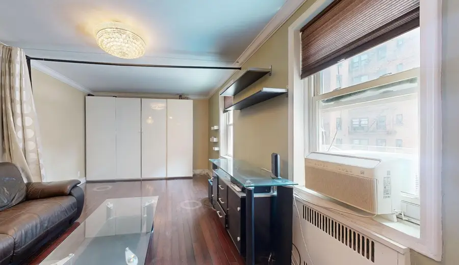 9410 64 Road #B6, Rego Park, NY 11374 - Image #3