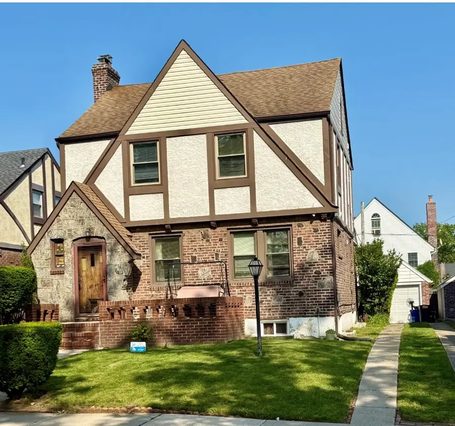 117-47 222 Street, Cambria Heights, NY 11411 - Image #2