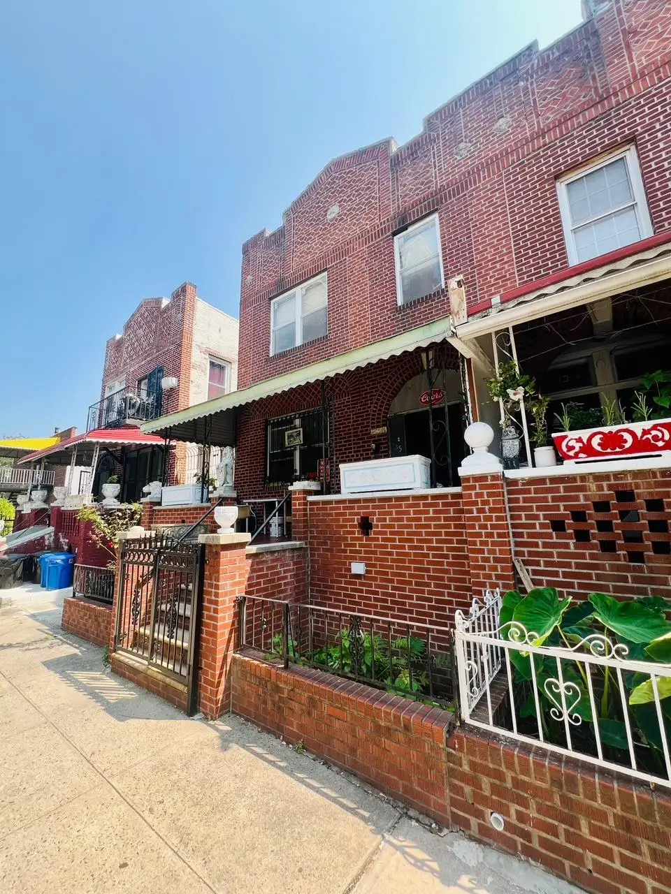 1350 Croes Avenue, Bronx, NY 10472 - Image #1