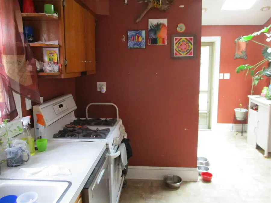 6 Ryder Place, East Rockaway, NY 11518 - Image #3