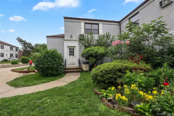 67-09 136 Street #B, Kew Garden Hills, NY 11367