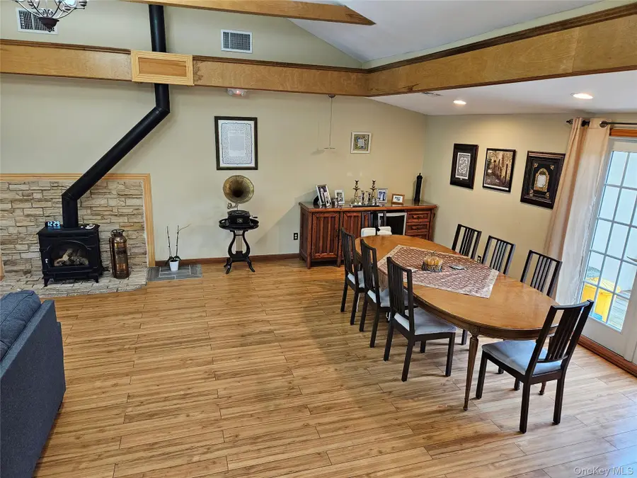 526 Hazel Drive, Woodmere, NY 11598 - Image #3