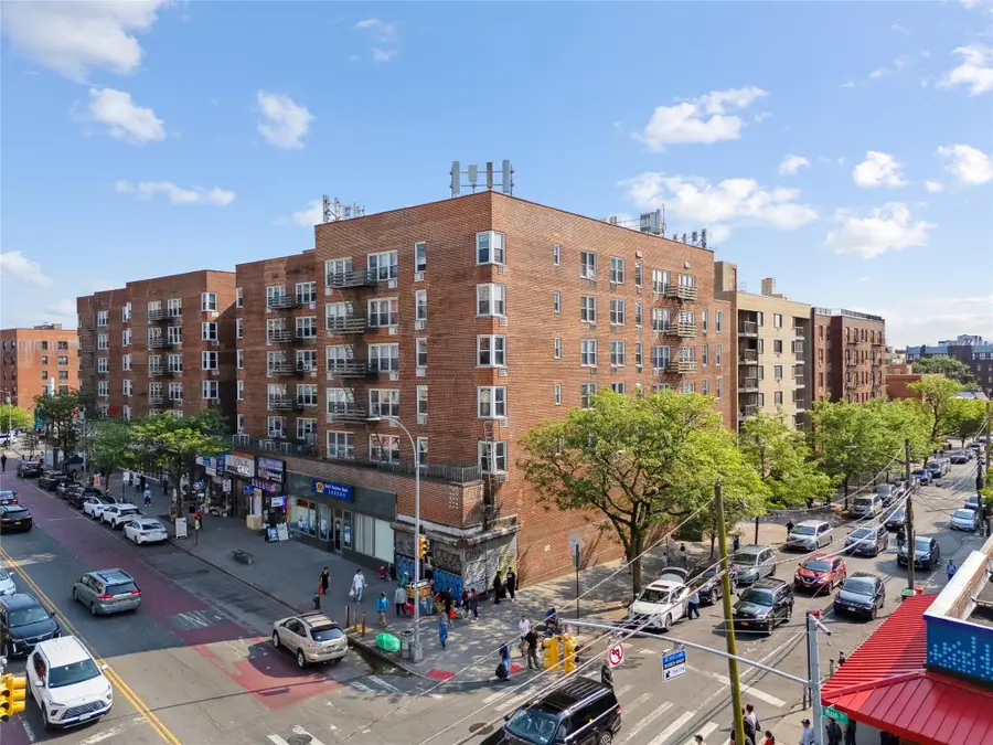 134-54 Maple Avenue #3W, Flushing, NY 11355 - Image #2