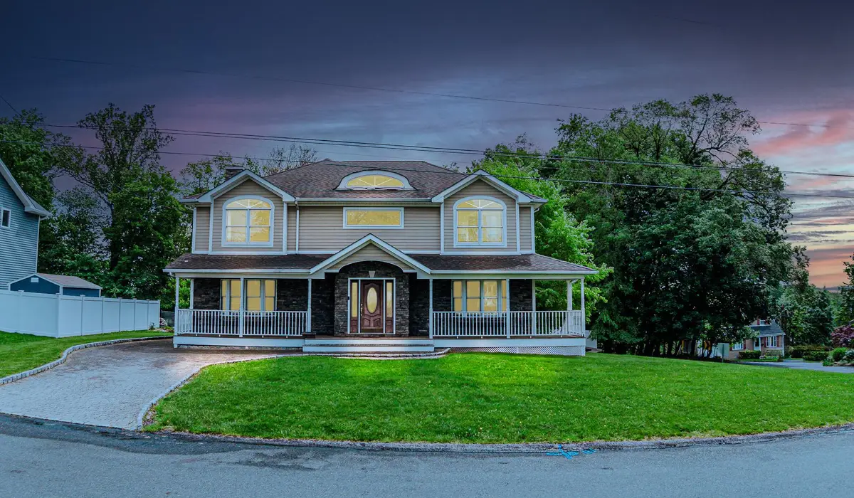 4 Brown Drive, Pearl River, NY 10965 - Image #1