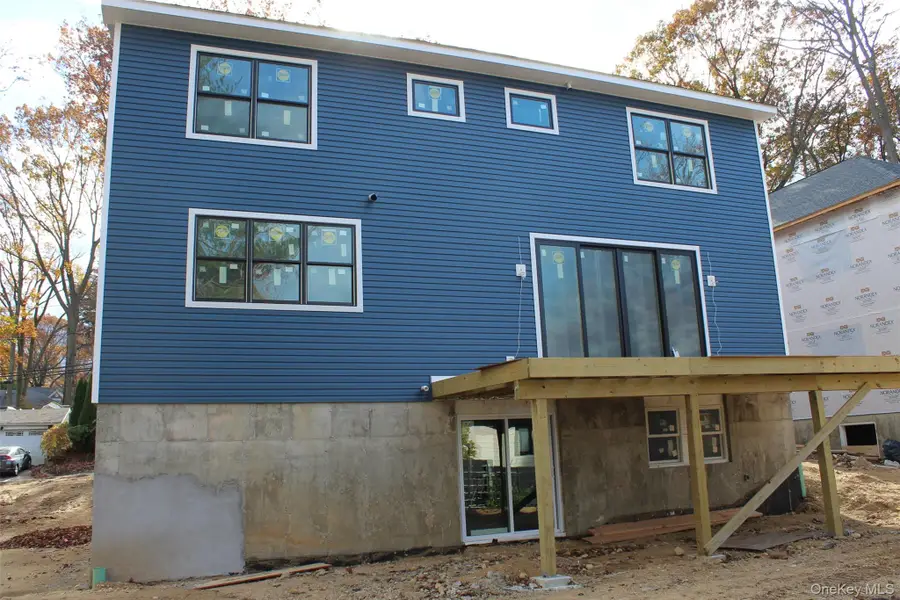 762 Connecticut View Drive, Mill Neck, NY 11771 - Image #3