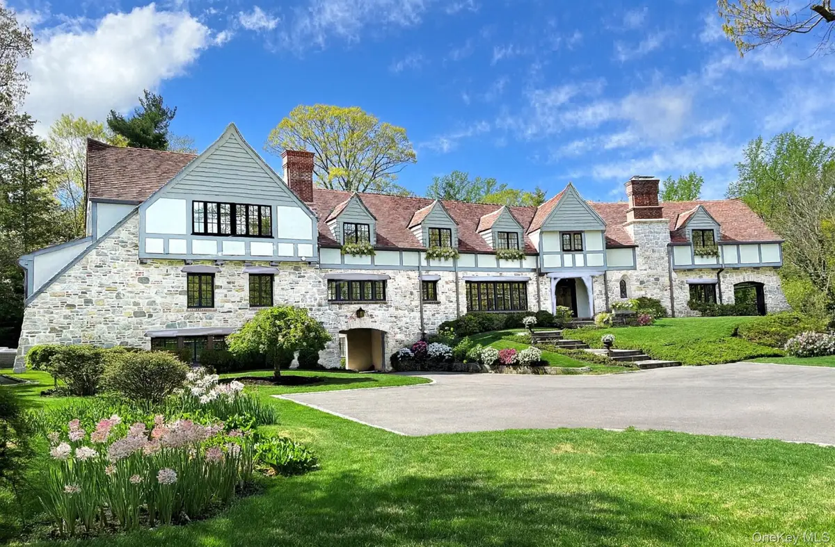 4 Commodore Avenue, Rye, NY 10580 - Image #1