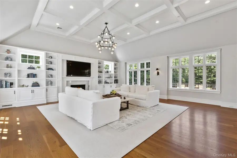 4 Commodore Avenue, Rye, NY 10580 - Image #3