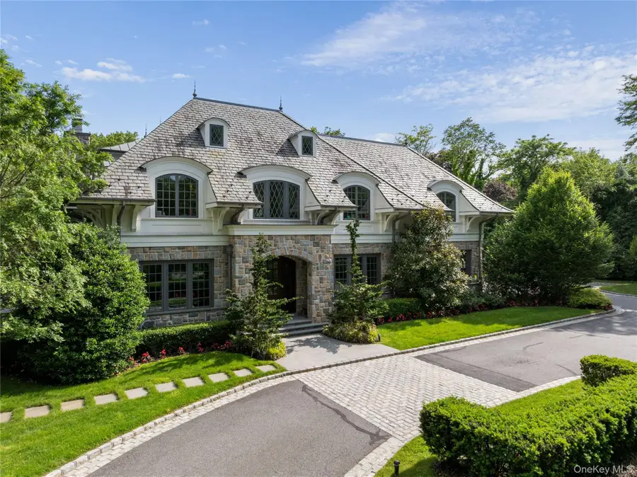22 Terrace Court, Old Westbury, NY 11568 - Image #3