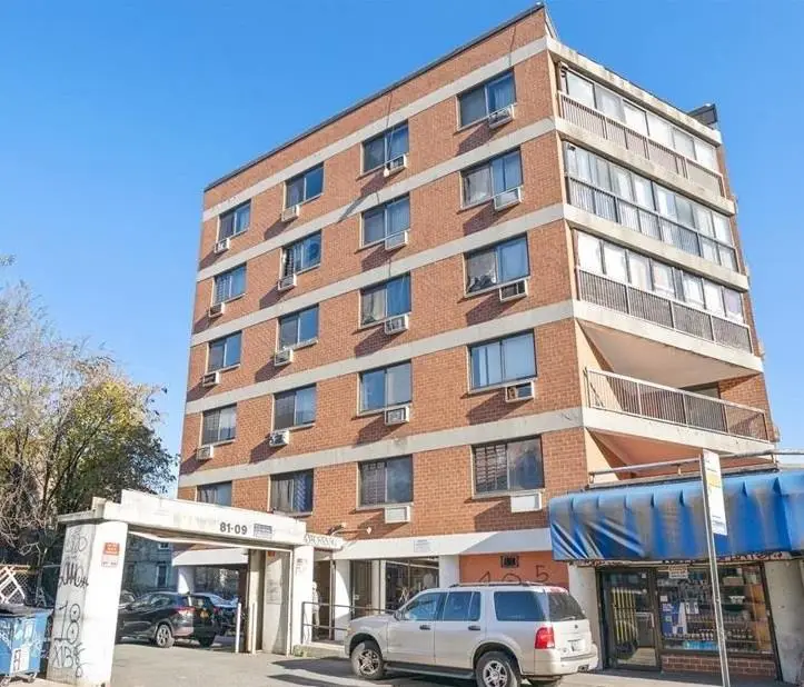 81-09 41 Avenue #5B, Elmhurst, NY 11373 - Image #1