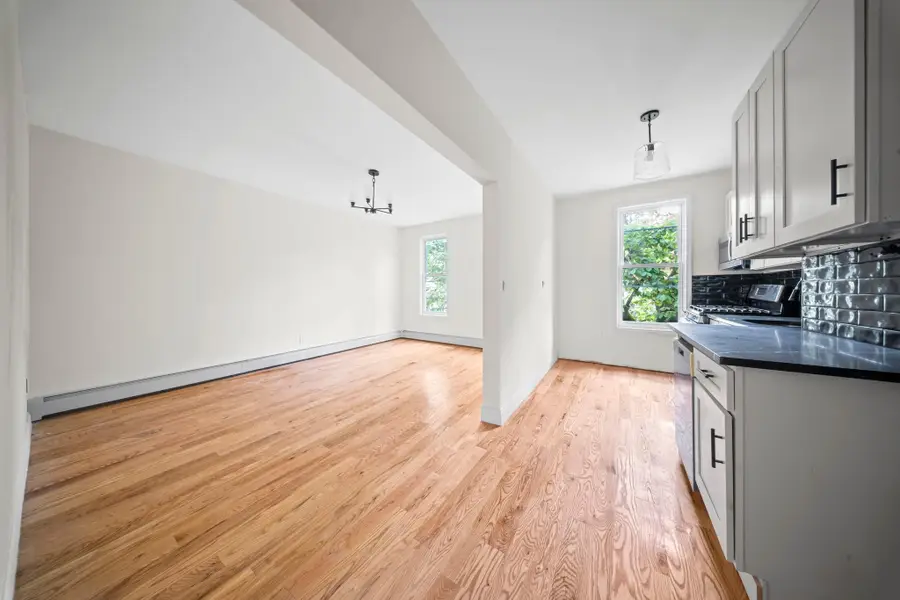 404 Logan Street, Brooklyn, NY 11208 - Image #3