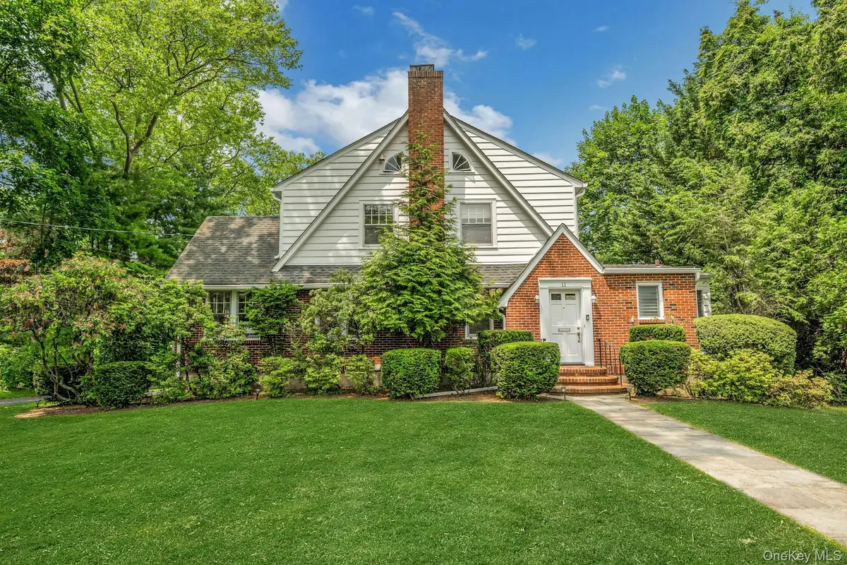 11 Oxford Road, White Plains, NY 10605 - Image #1