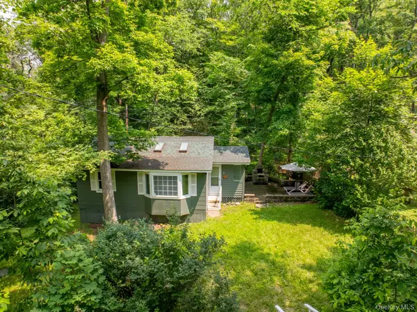 9 Higgins Trail, Monroe, NY 10950