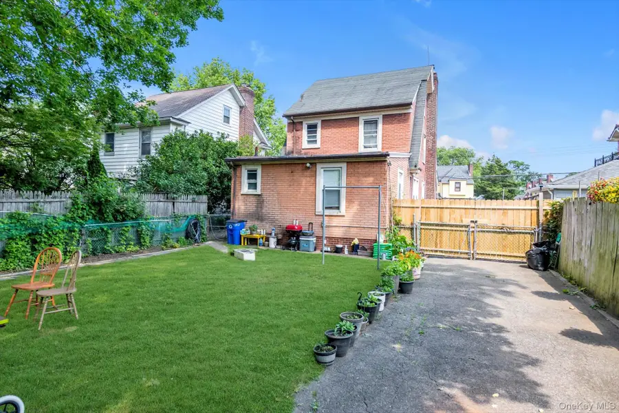 4360 Auburndale Lane, Flushing, NY 11358 - Image #2