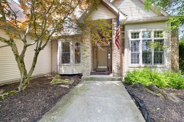 87 Dakota Drive, Hopewell Junction, NY 12533