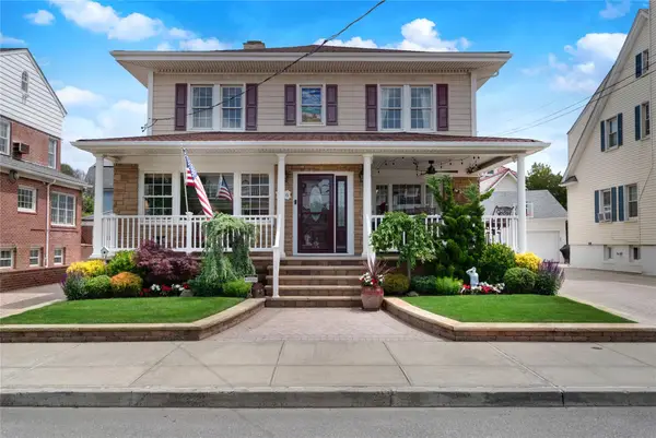 156 Beach 135th Street, Belle Harbor, NY 11694