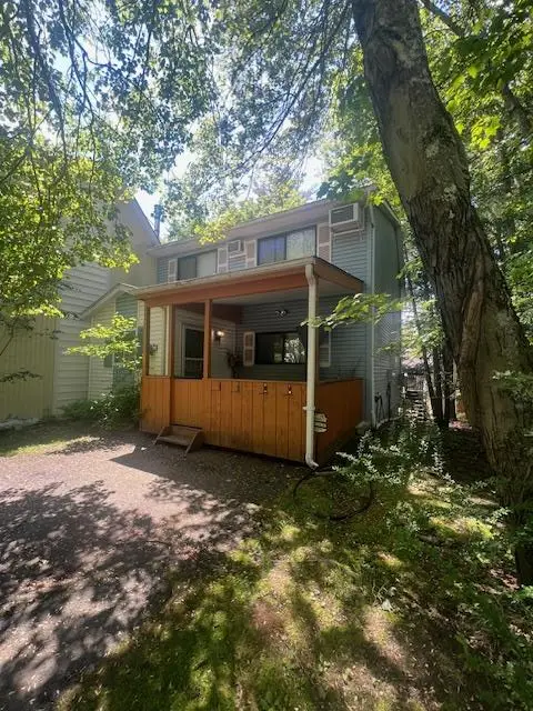 14 Robert Road, Kiamesha Lake, NY 12751