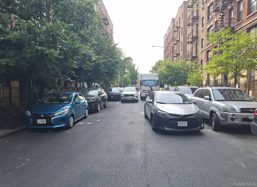 536 W 163rd Street #3D, New York, NY 10032 - Image #3