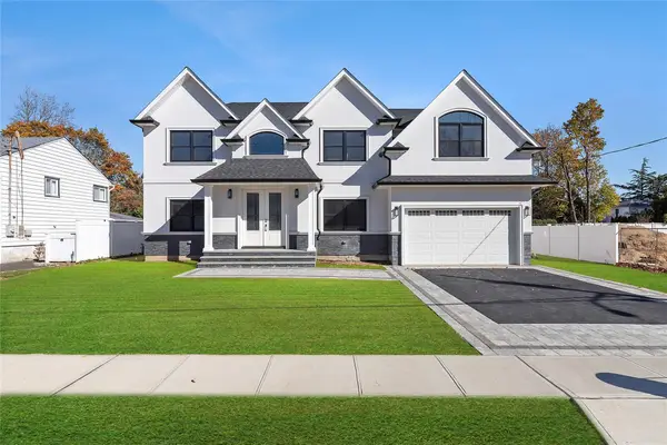 17 Madison Avenue, Jericho, NY 11753