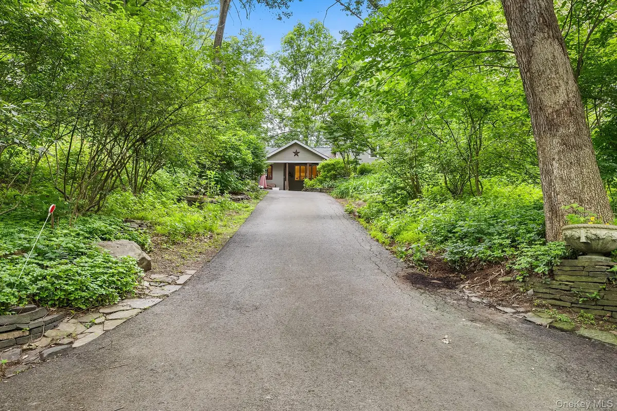 632 State Route 32 N, New Paltz, NY 12561 - Image #1