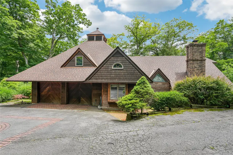 1 Lookout Road, Tuxedo Park, NY 10987 - Image #2