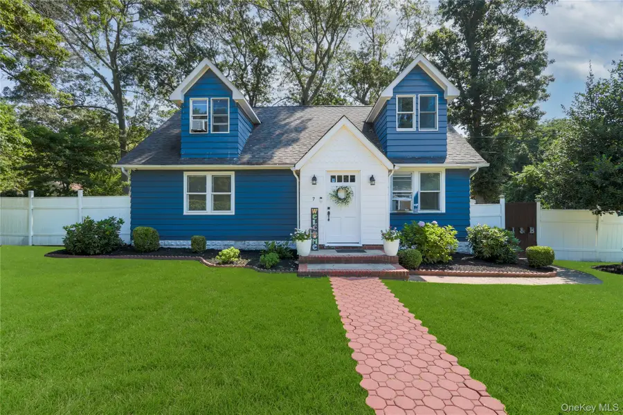 7 Hazel Street, Rocky Point, NY 11778 - Image #3